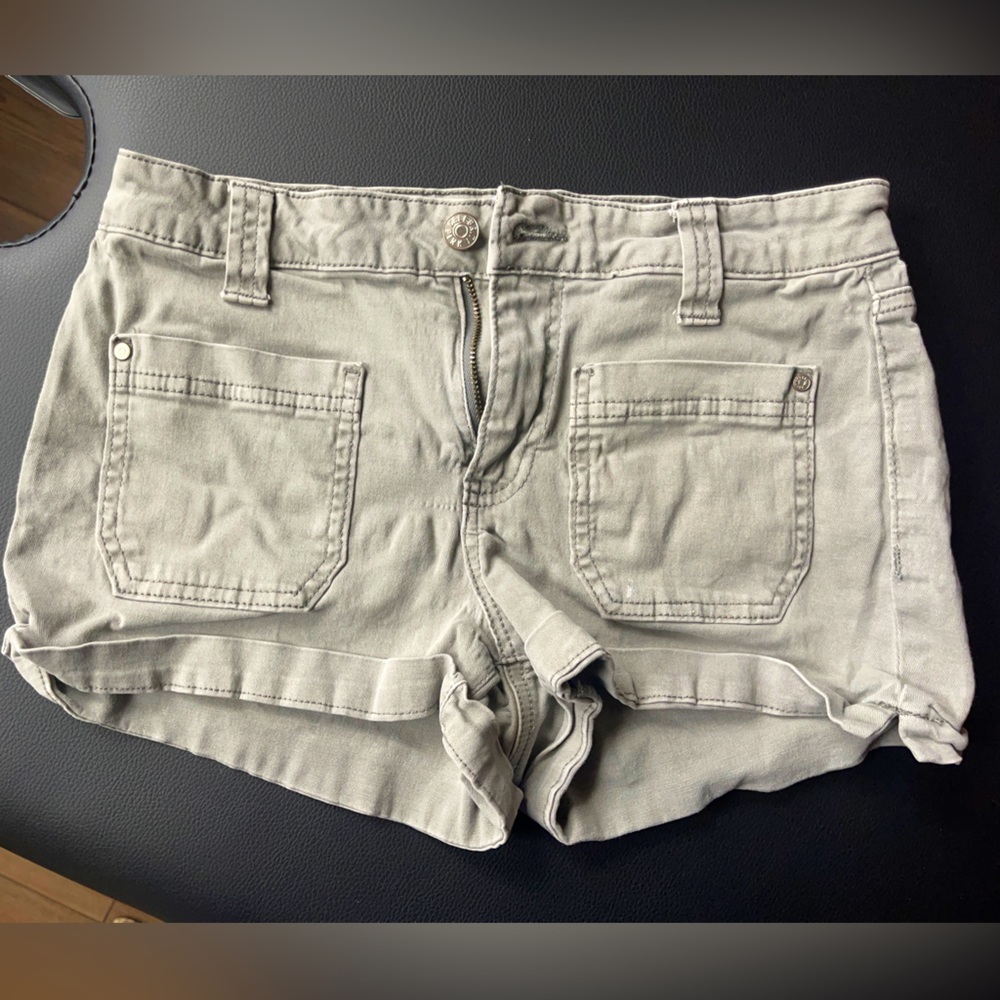 Celebrity Pink The Honey Shorts | Gray/Greenish| 25-25 Waist